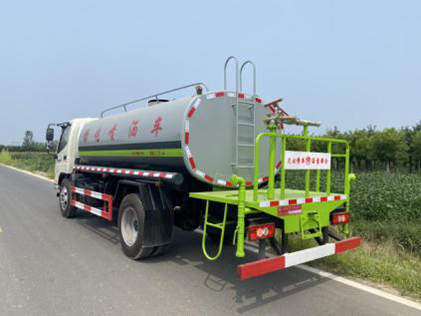 帝宏牌YTH5122GPS6BJ型綠化噴灑車福田奧鈴3800