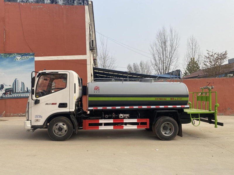 福田YTH5072GPS6BJ型綠化噴灑車