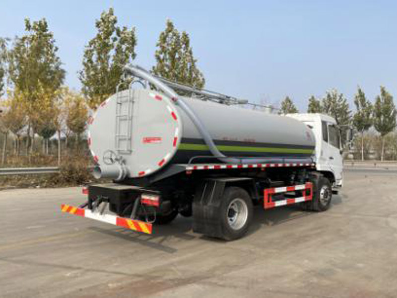 東風(fēng)福瑞卡F9吸糞車