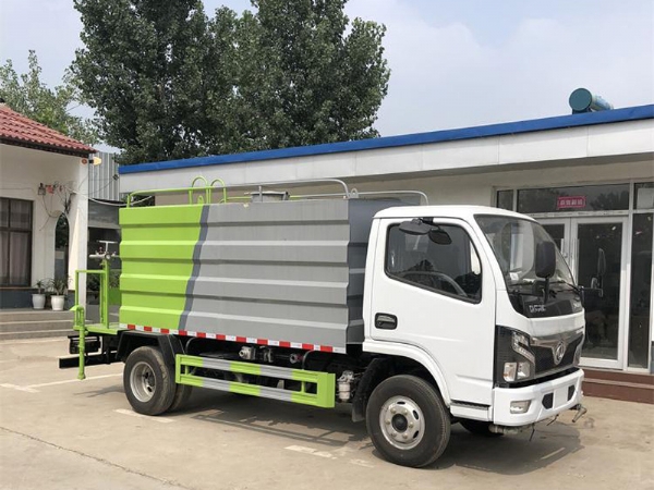 東風(fēng)6立方藍(lán)牌抑塵車