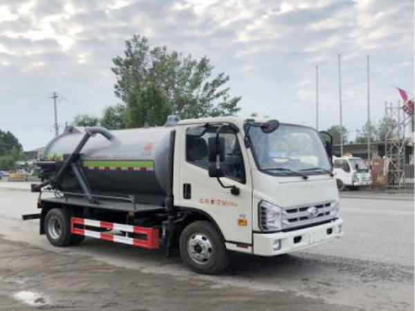 帝宏牌YTH5073GXW6BJ型吸污車(chē)